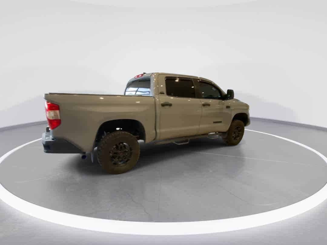 Thumbnail: 2020 Toyota Tundra - 8