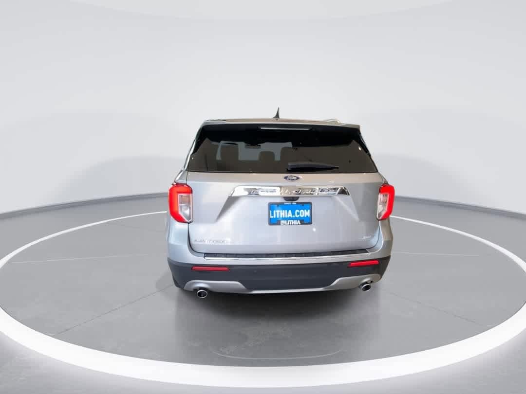 Thumbnail: 2023 Ford Explorer - 7