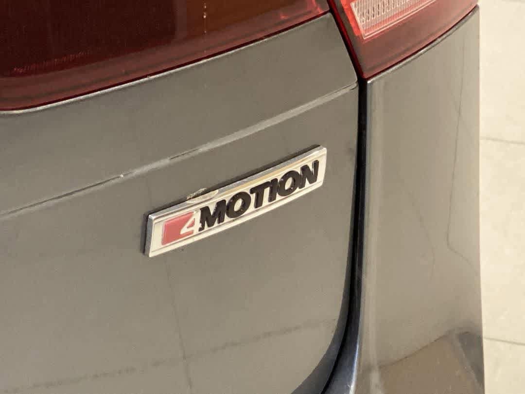 2021 Volkswagen Tiguan SE - Photo 12