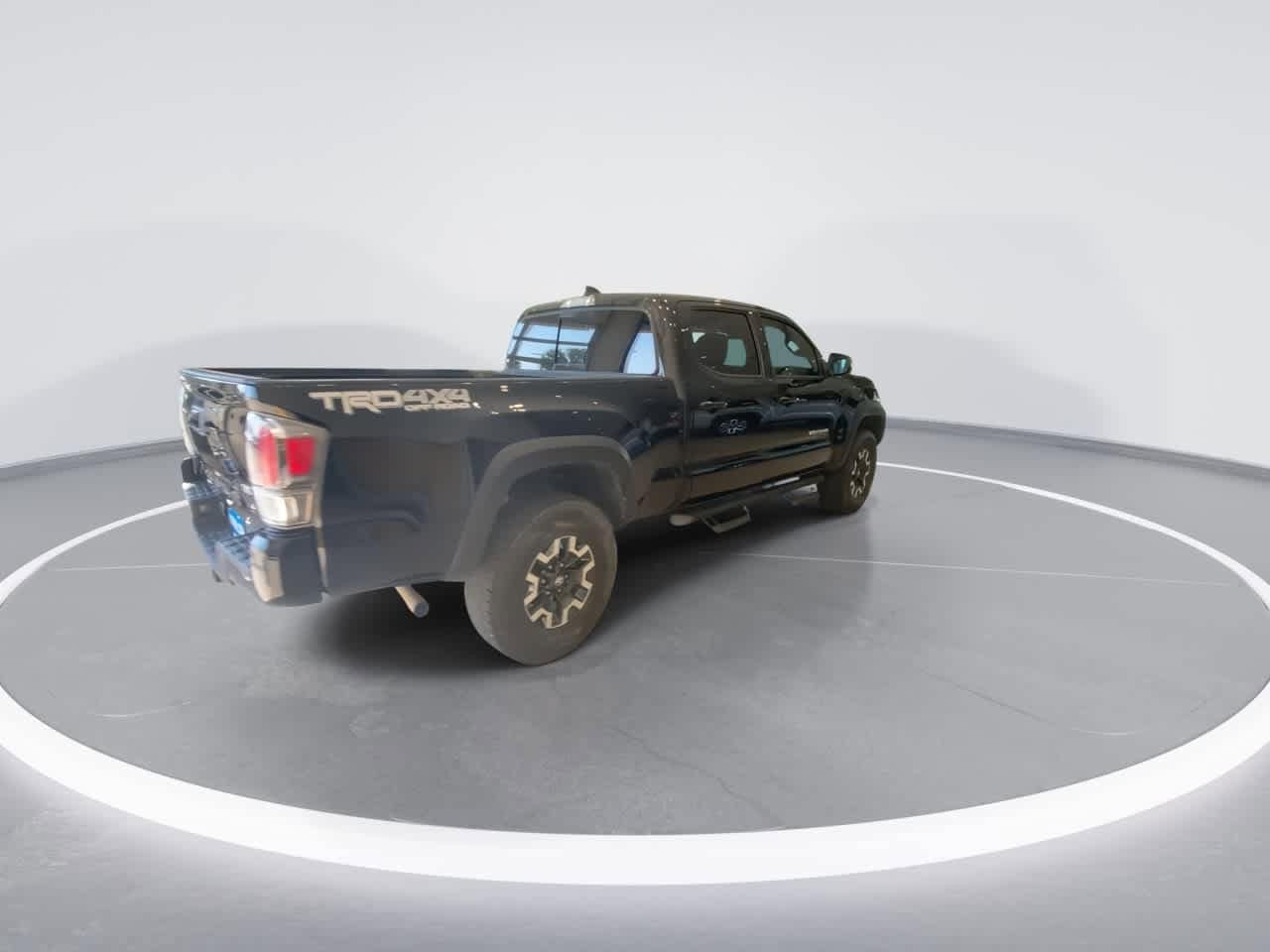 Thumbnail: 2020 Toyota Tacoma - 8