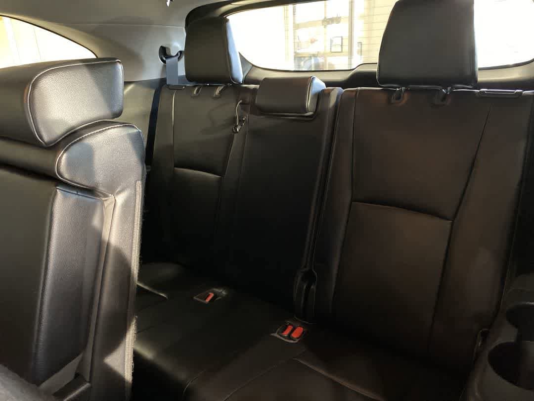 Thumbnail: 2022 Toyota Highlander - 23