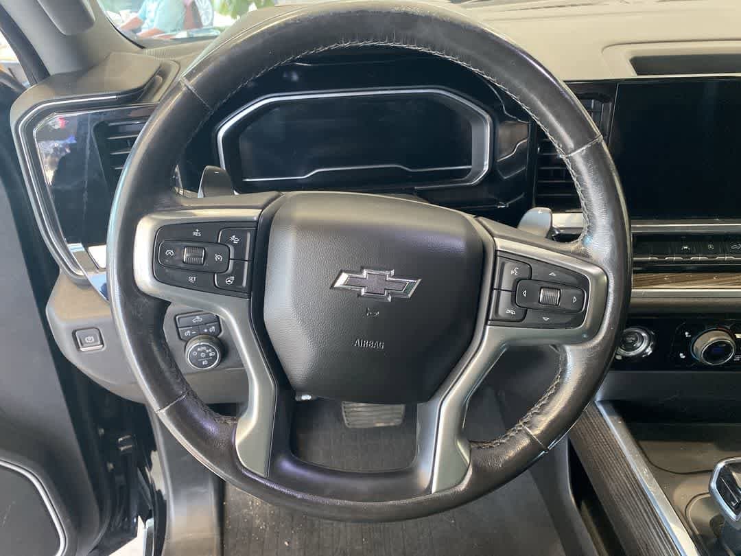 Thumbnail: 2023 Chevrolet Silverado 1500 - 16
