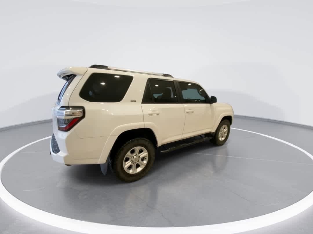 Thumbnail: 2024 Toyota 4Runner - 8