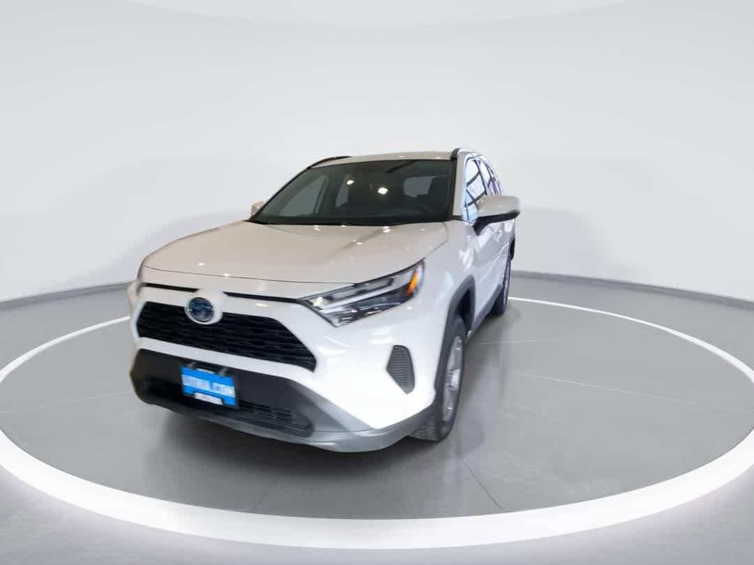 Thumbnail: 2024 Toyota RAV4 - 4