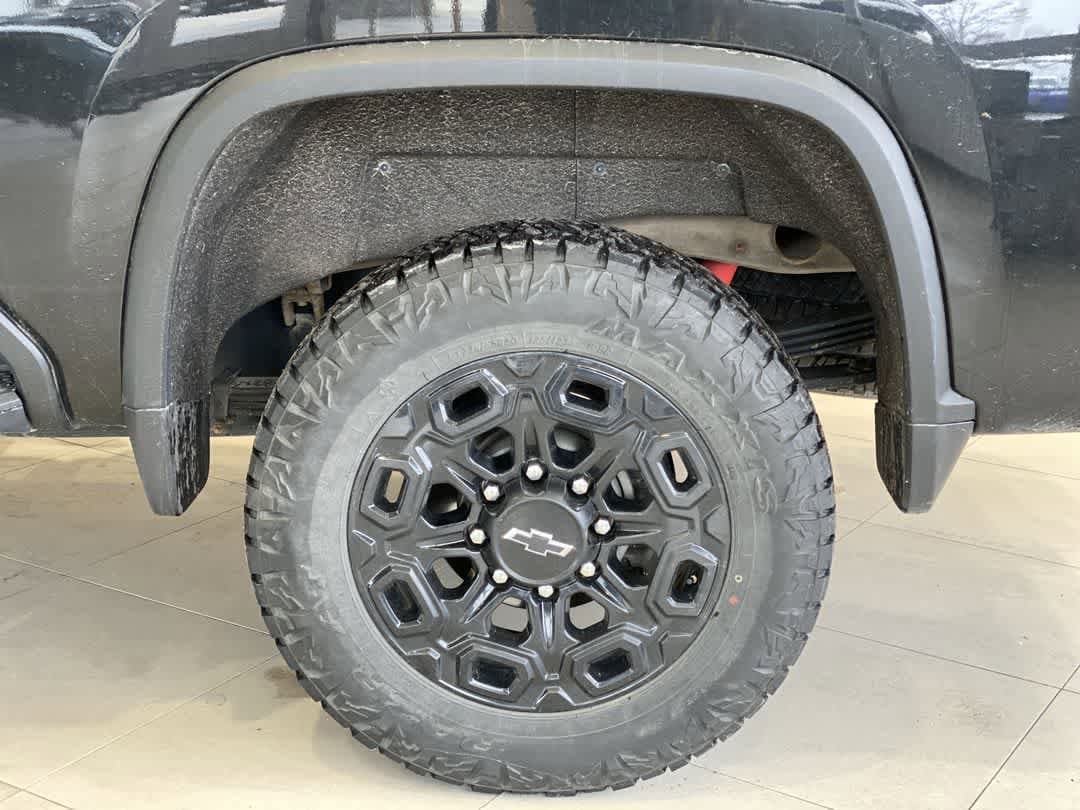 Thumbnail: 2021 Chevrolet Silverado 2500 - 13