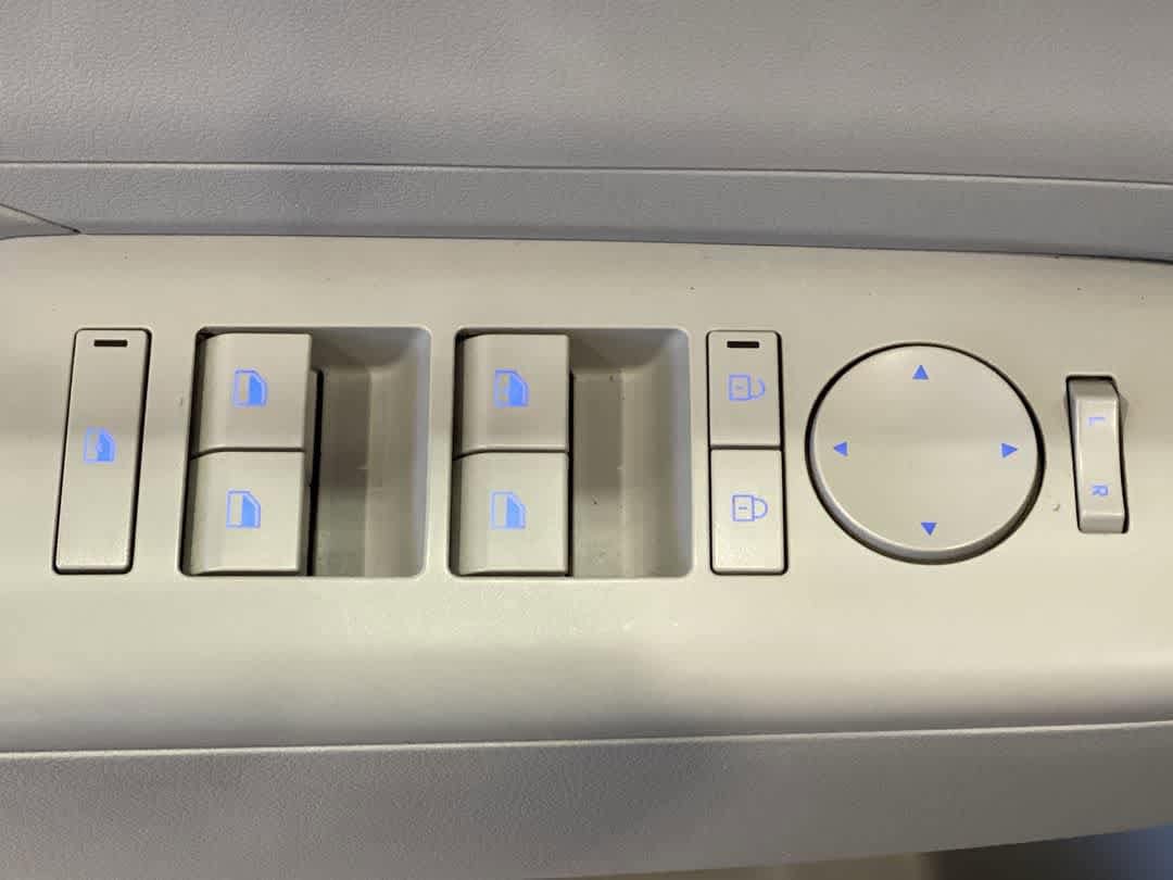 Thumbnail: 2025 Hyundai Kona - 16