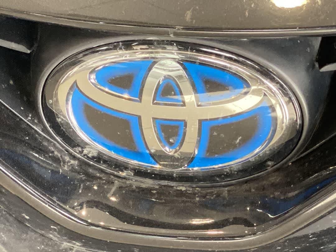 Thumbnail: 2022 Toyota Camry - 10