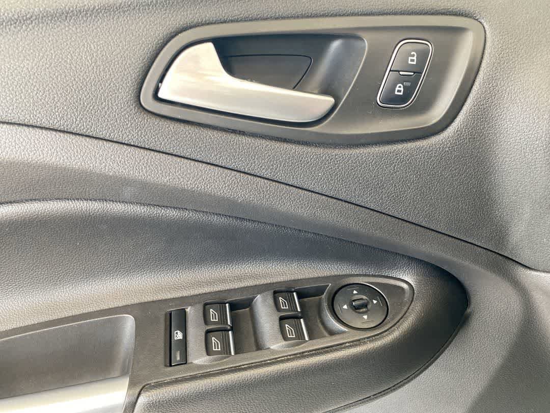 Thumbnail: 2019 Ford Escape - 15