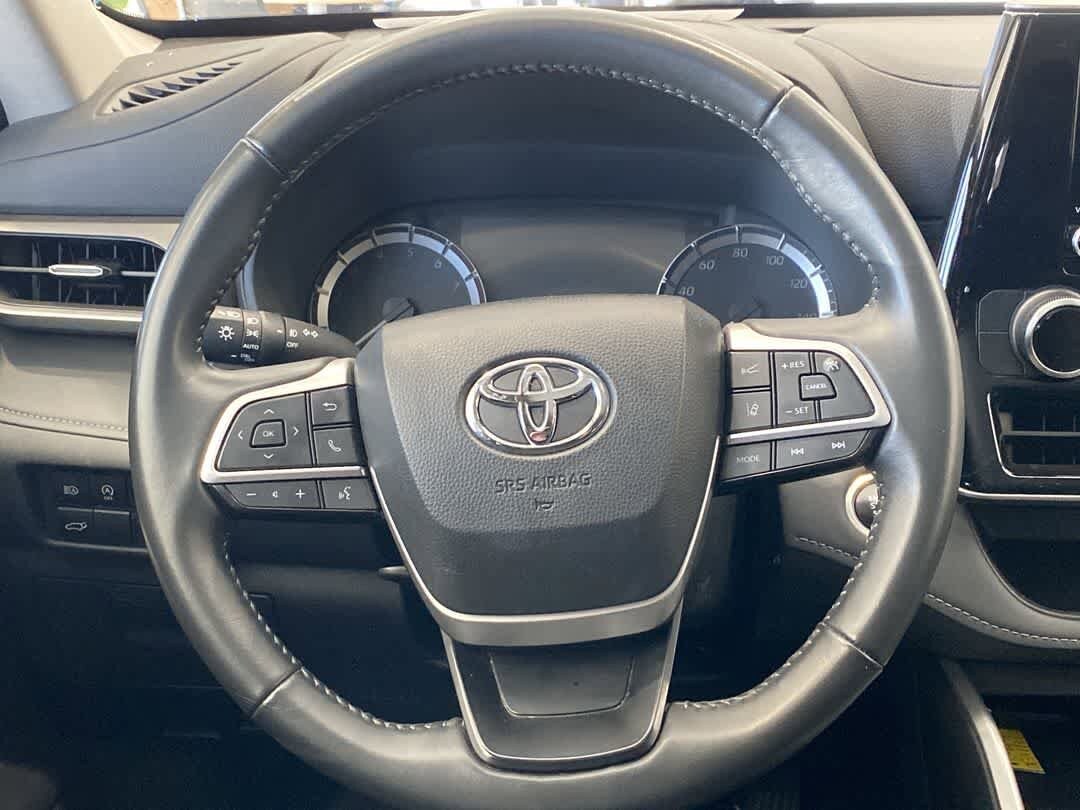 Thumbnail: 2024 Toyota Highlander - 17