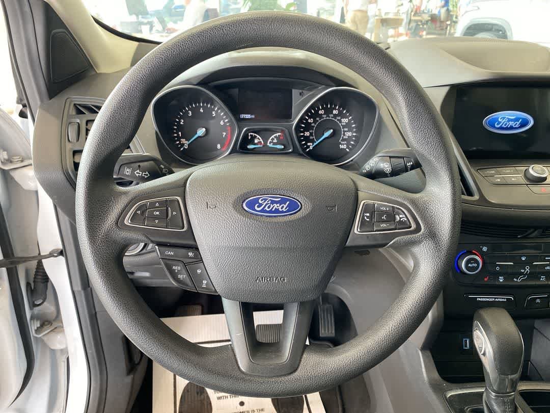 Thumbnail: 2019 Ford Escape - 16