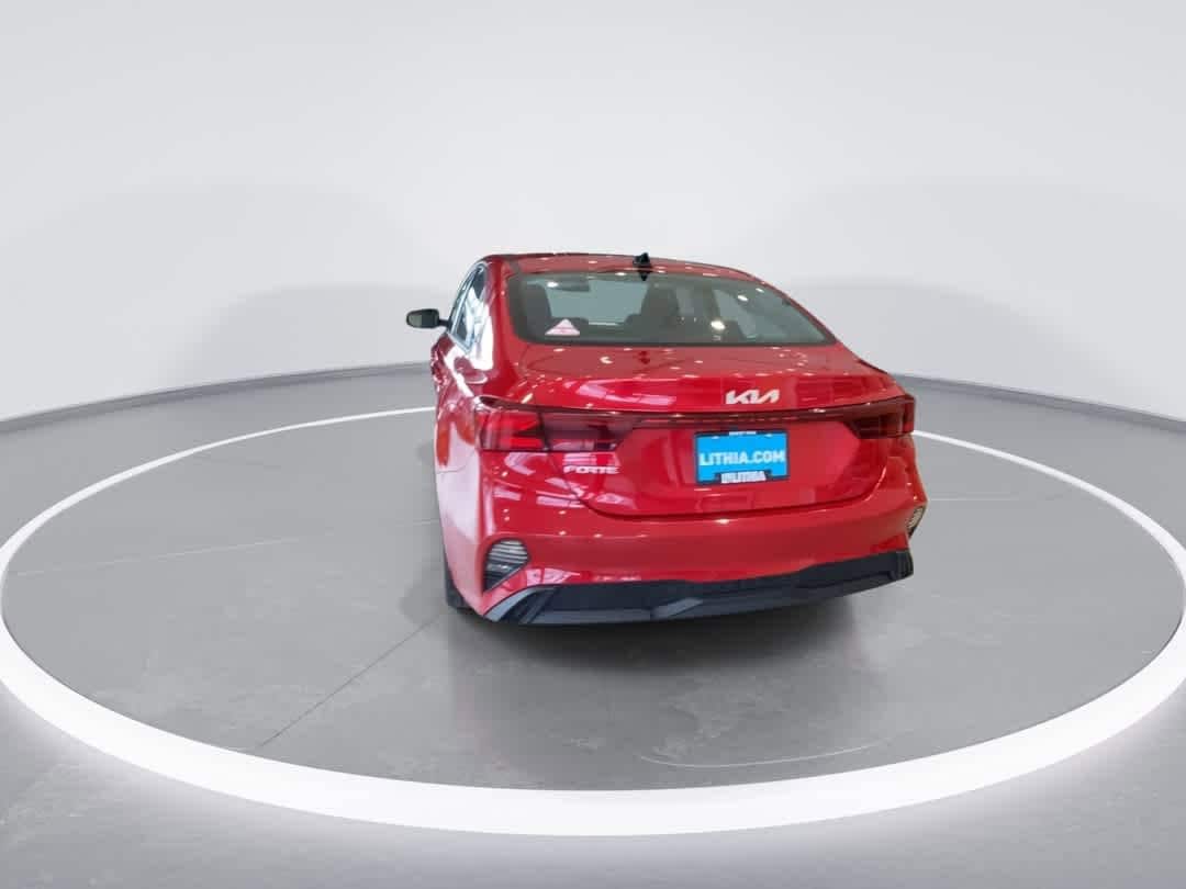 Thumbnail: 2023 Kia Forte - 7