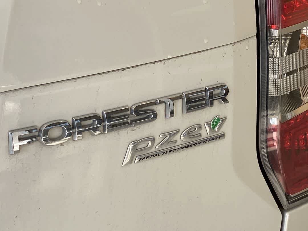 Thumbnail: 2015 Subaru Forester - 12