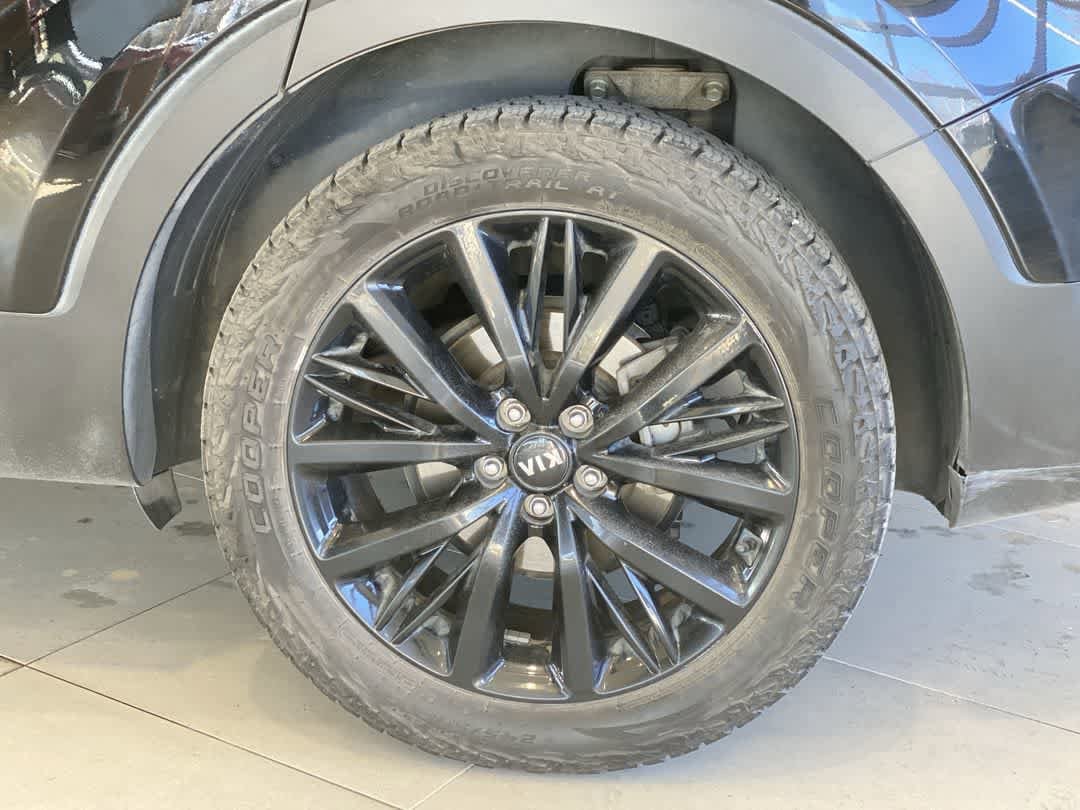 Thumbnail: 2020 Kia Telluride - 13