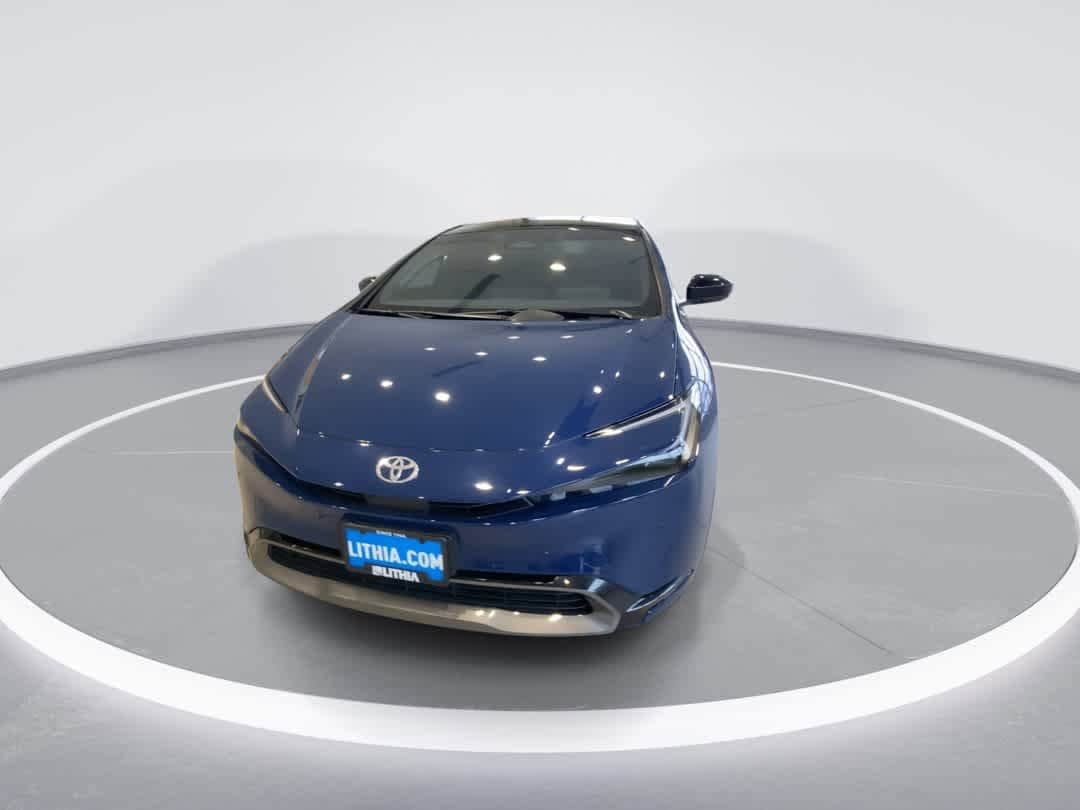 Thumbnail: 2023 Toyota Prius - 3