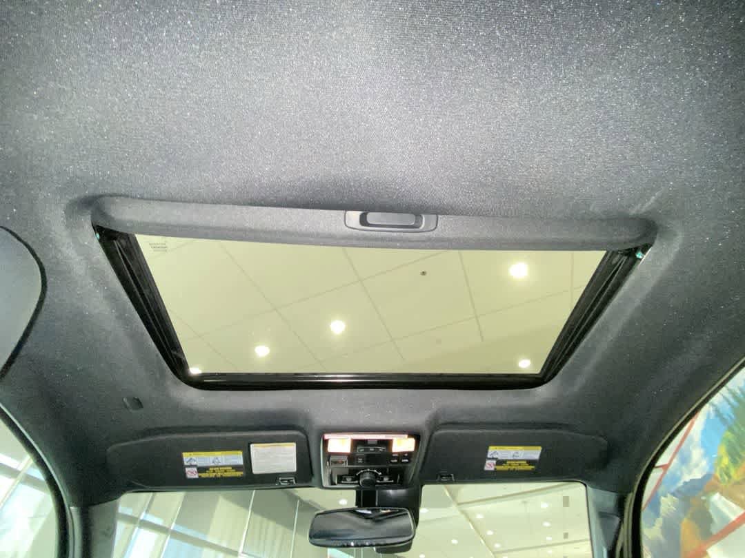 Thumbnail: 2020 Toyota Tacoma - 22