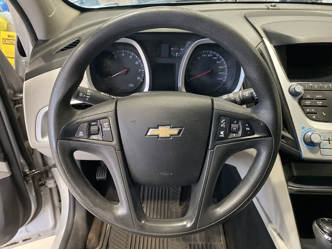 Thumbnail: 2016 Chevrolet Equinox - 14