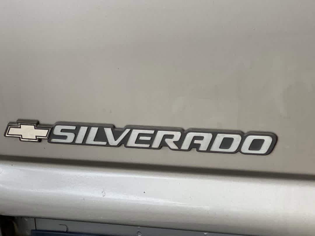 Thumbnail: 2002 Chevrolet Silverado 2500 - 11