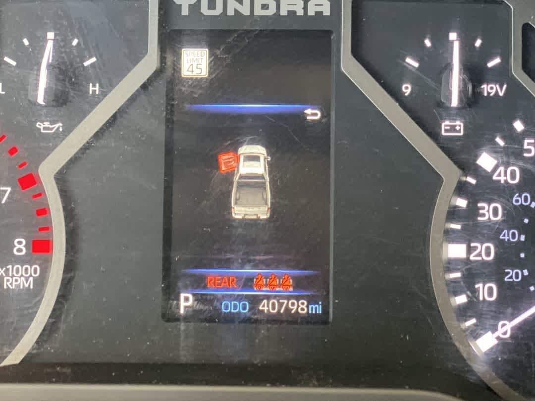 Thumbnail: 2022 Toyota Tundra - 17