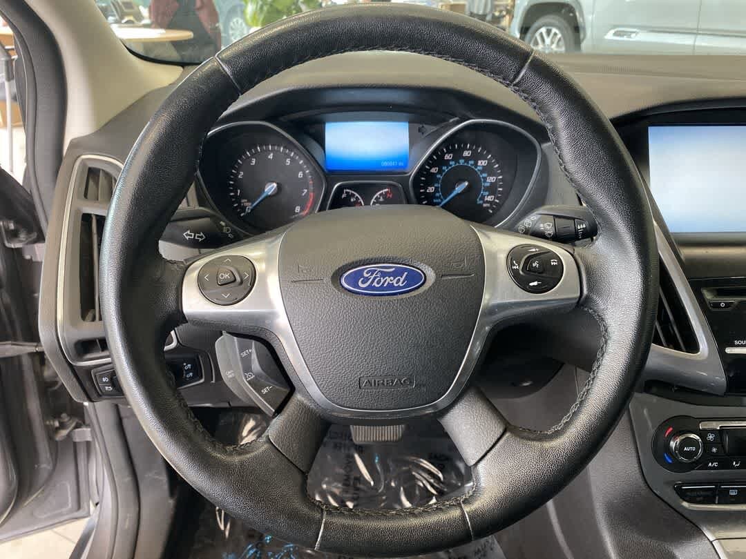 Thumbnail: 2014 Ford Focus - 16
