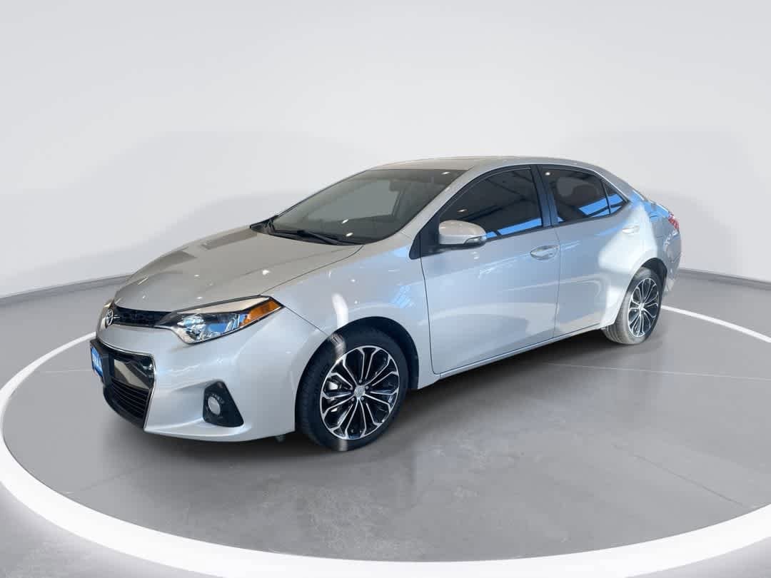 Thumbnail: 2015 Toyota Corolla - 1
