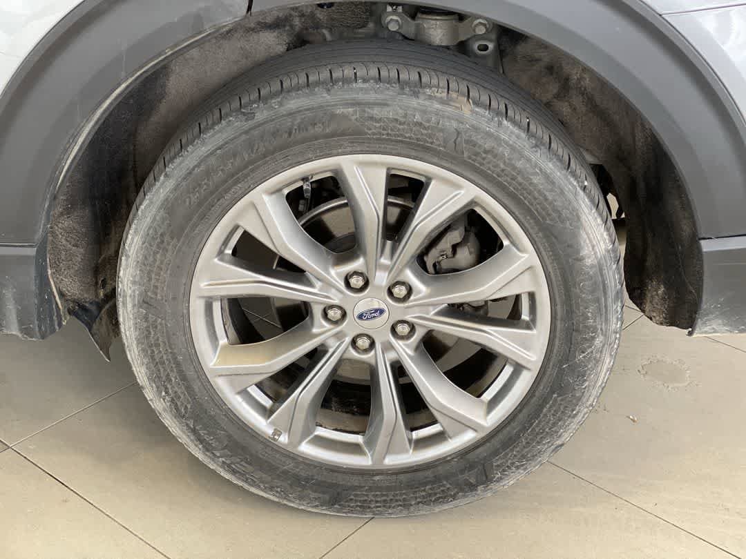 Thumbnail: 2022 Ford Explorer - 13