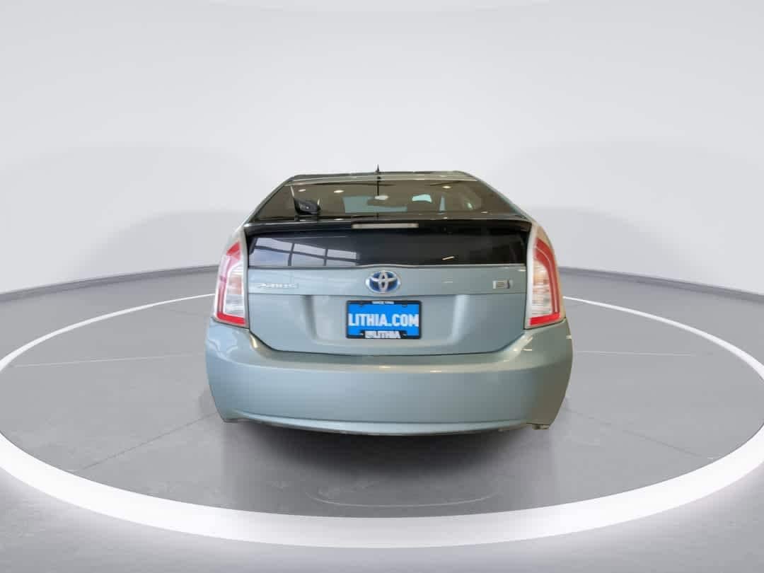 Thumbnail: 2013 Toyota Prius - 7