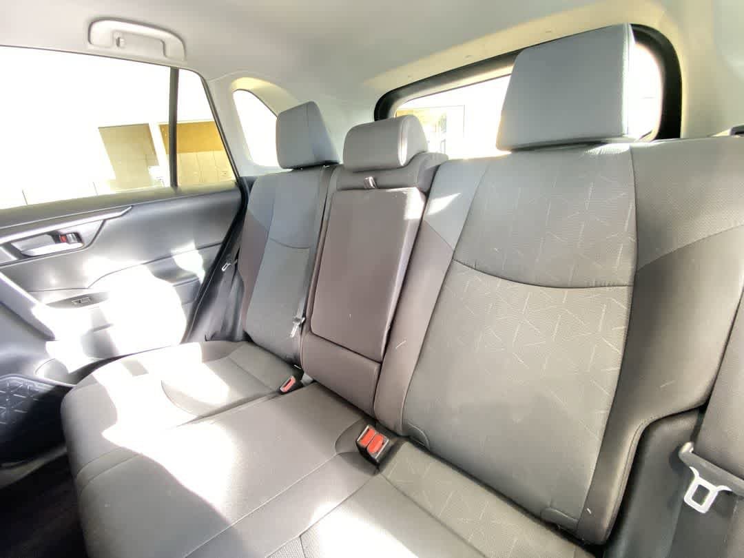 Thumbnail: 2025 Toyota RAV4 - 24