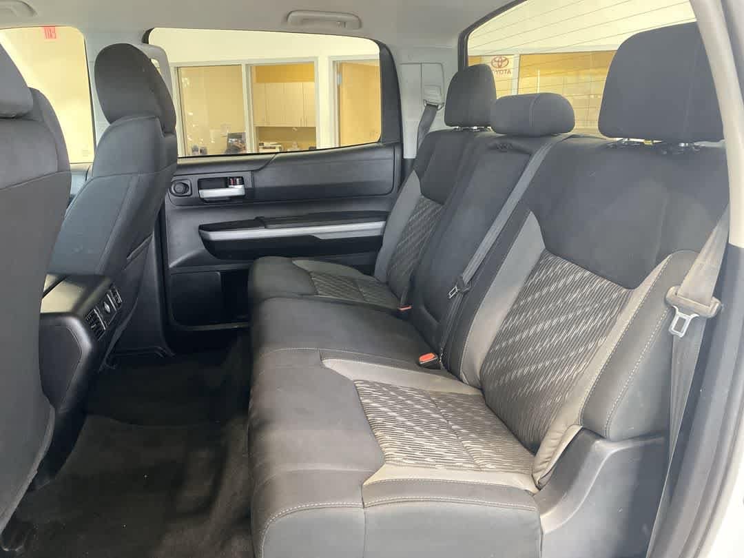 Thumbnail: 2021 Toyota Tundra - 24