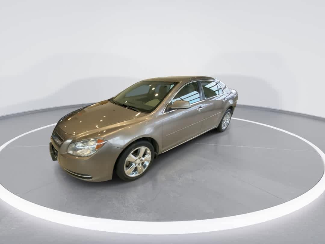 Thumbnail: 2012 Chevrolet Malibu - 4