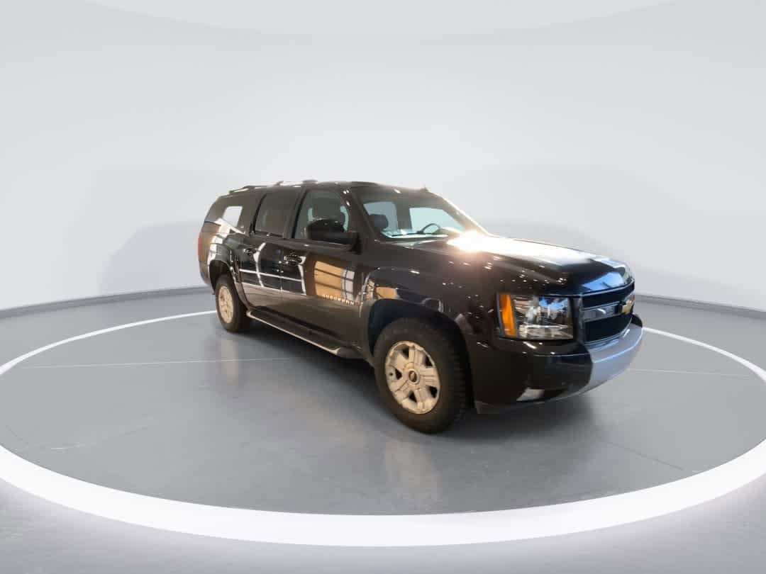 Thumbnail: 2013 Chevrolet Suburban - 2