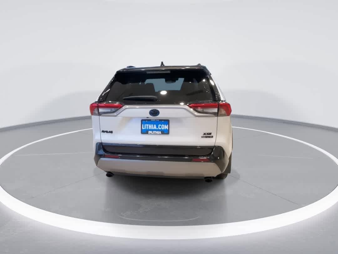 Thumbnail: 2024 Toyota RAV4 - 7