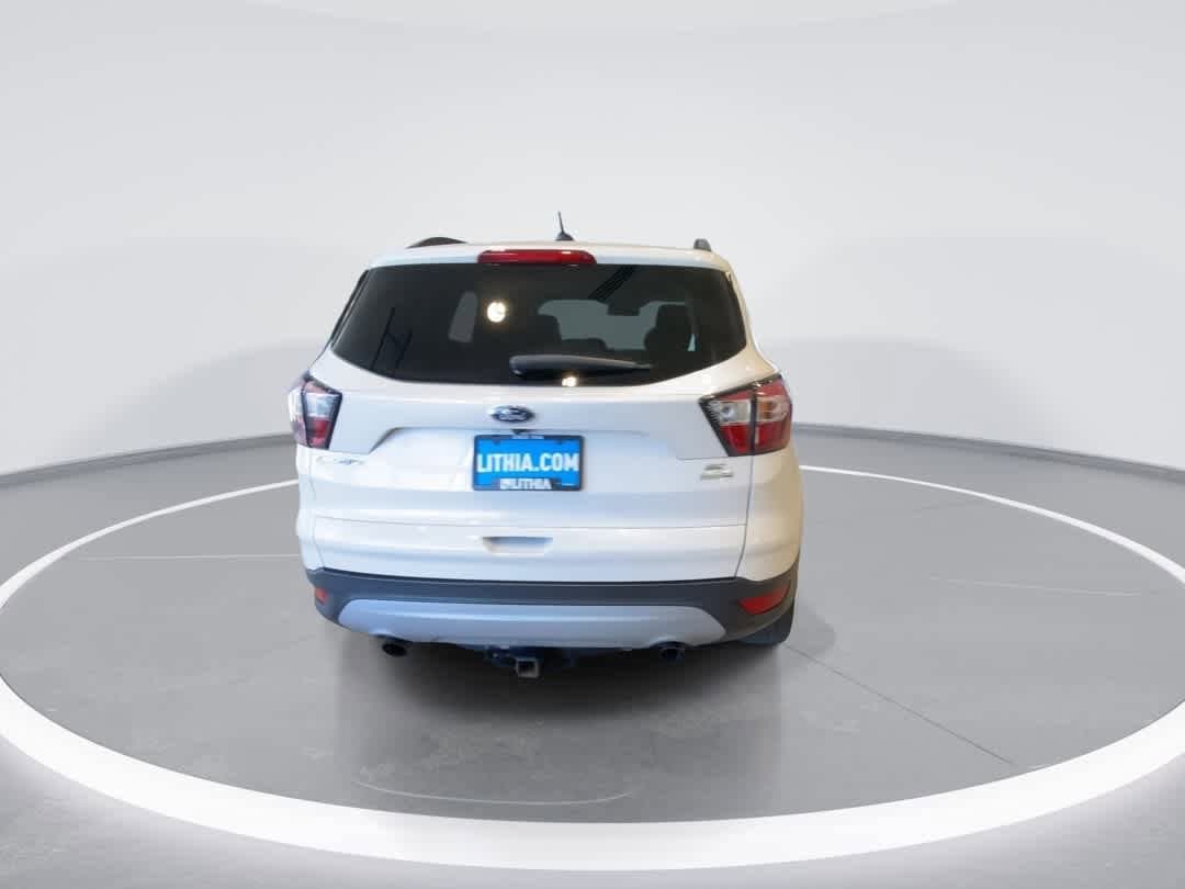 Thumbnail: 2018 Ford Escape - 7