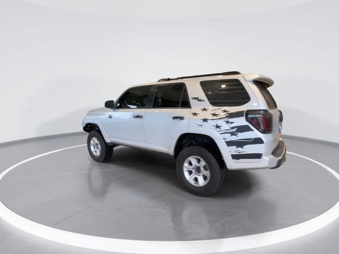 2019 Toyota 4Runner TRD Off-Road - Photo 6