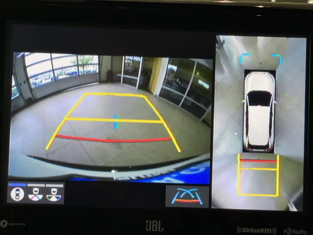 Thumbnail: 2022 Toyota RAV4 - 20