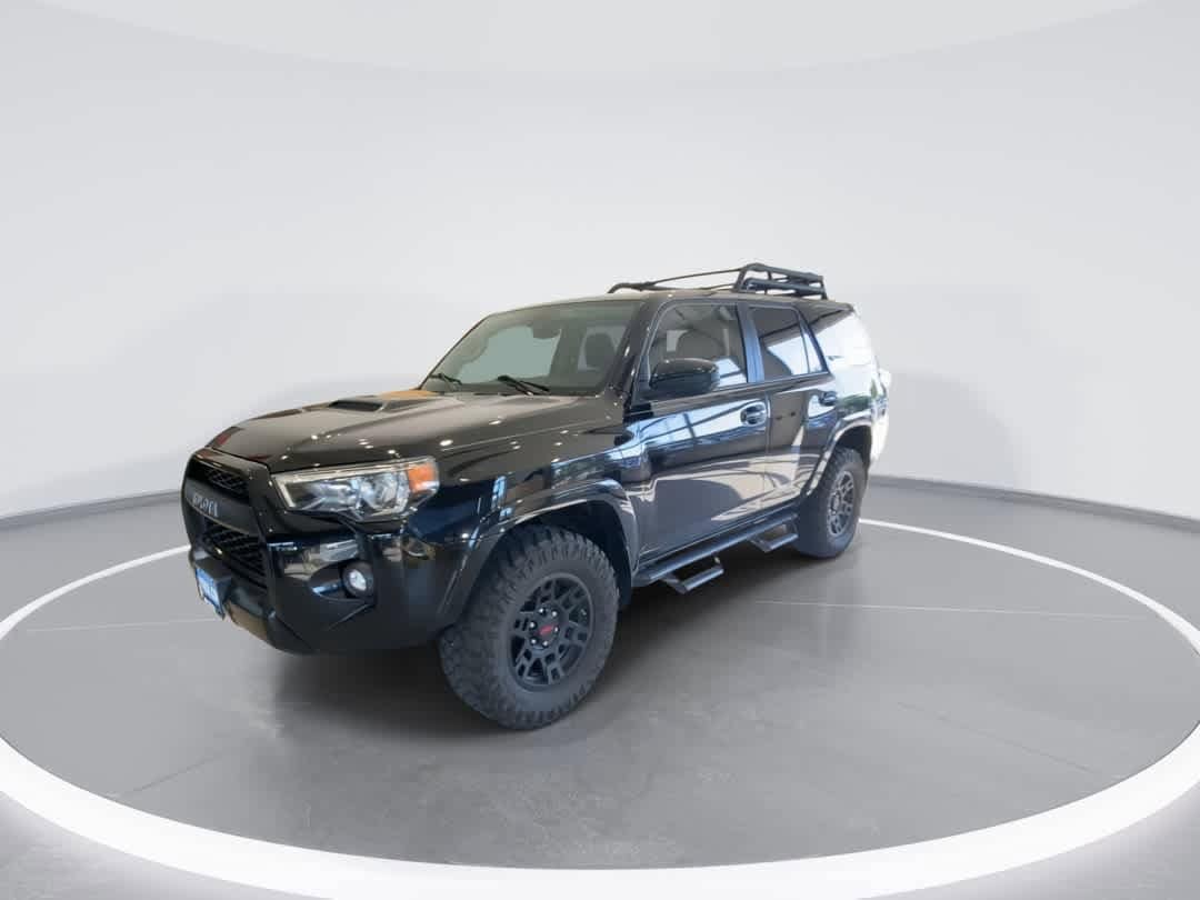 Thumbnail: 2019 Toyota 4Runner - 4
