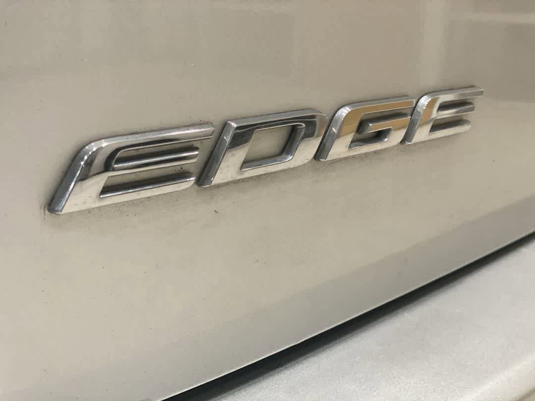 Thumbnail: 2017 Ford Edge - 10