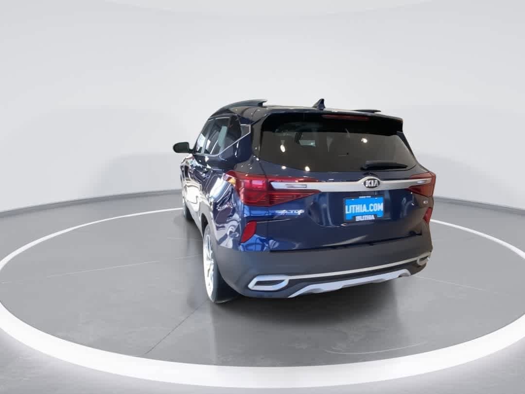 Thumbnail: 2021 Kia Seltos - 6