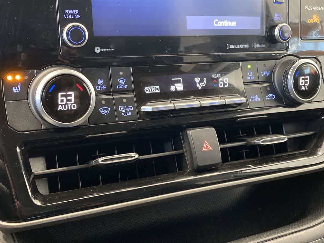 Thumbnail: 2021 Toyota Highlander - 18