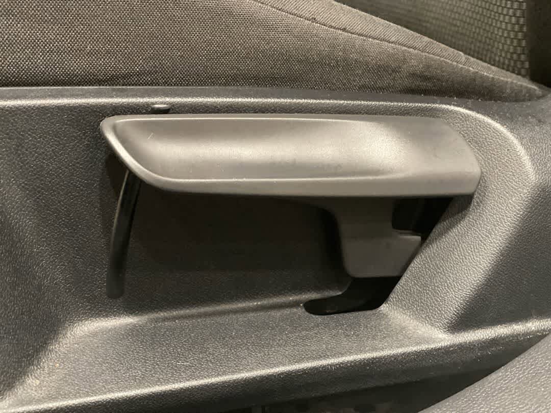 Thumbnail: 2019 Volkswagen Jetta - 14