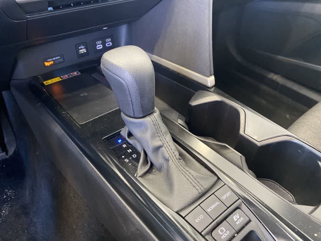 Thumbnail: 2025 Toyota Camry - 22