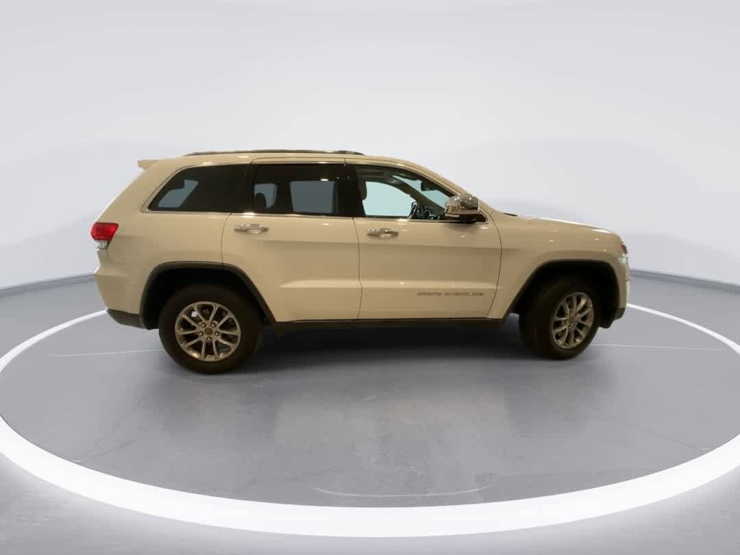 Thumbnail: 2014 Jeep Grand Cherokee - 9
