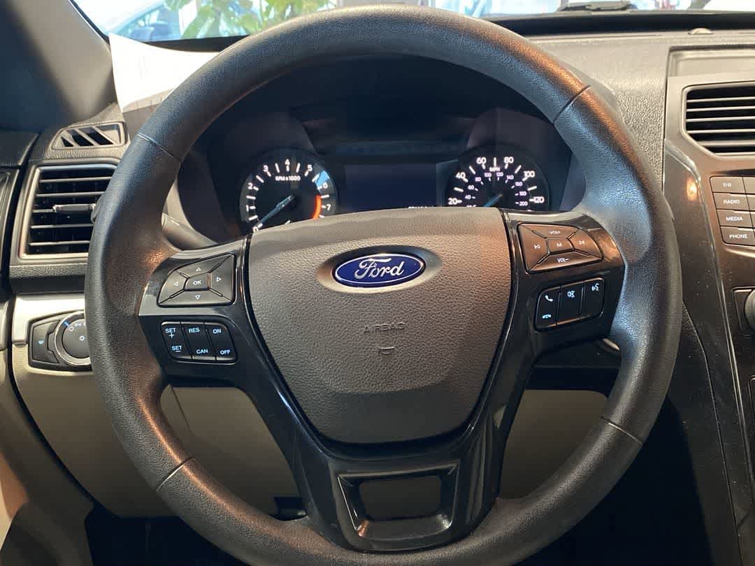 Thumbnail: 2018 Ford Explorer - 16