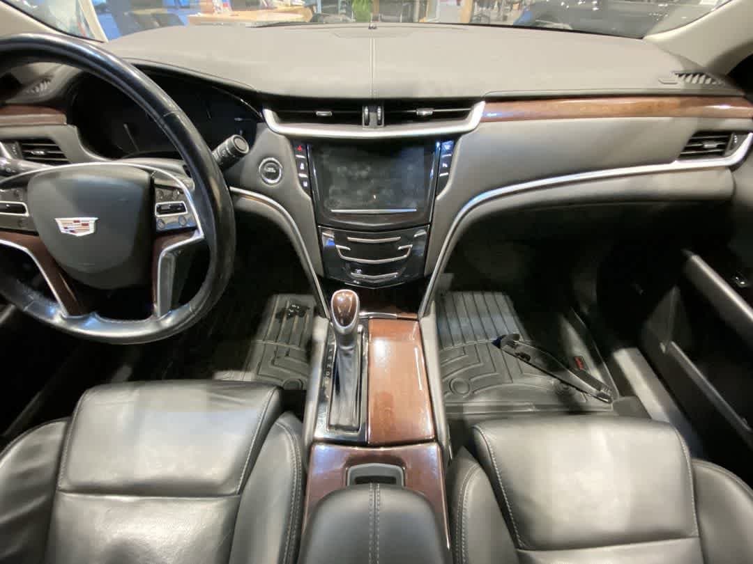 Thumbnail: 2017 Cadillac XTS - 24