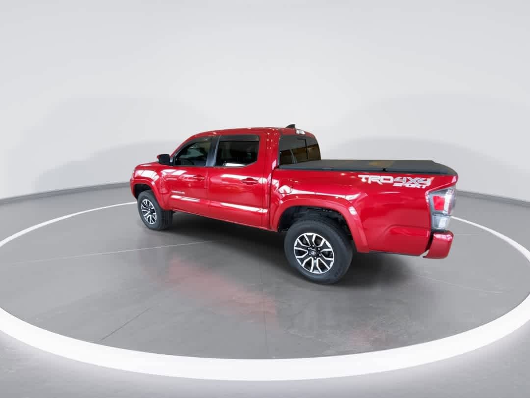 Thumbnail: 2020 Toyota Tacoma - 6