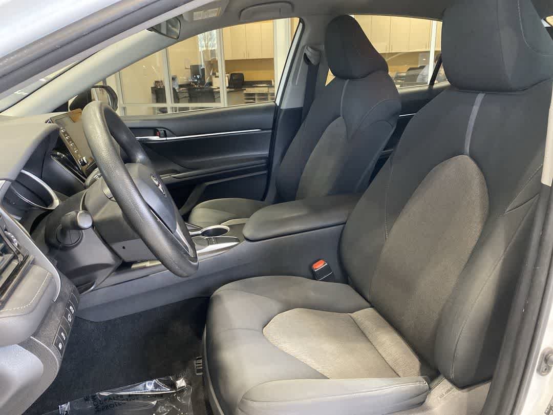 Thumbnail: 2022 Toyota Camry - 12