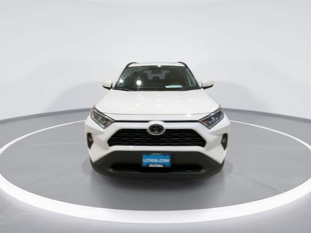 Thumbnail: 2021 Toyota RAV4 - 3