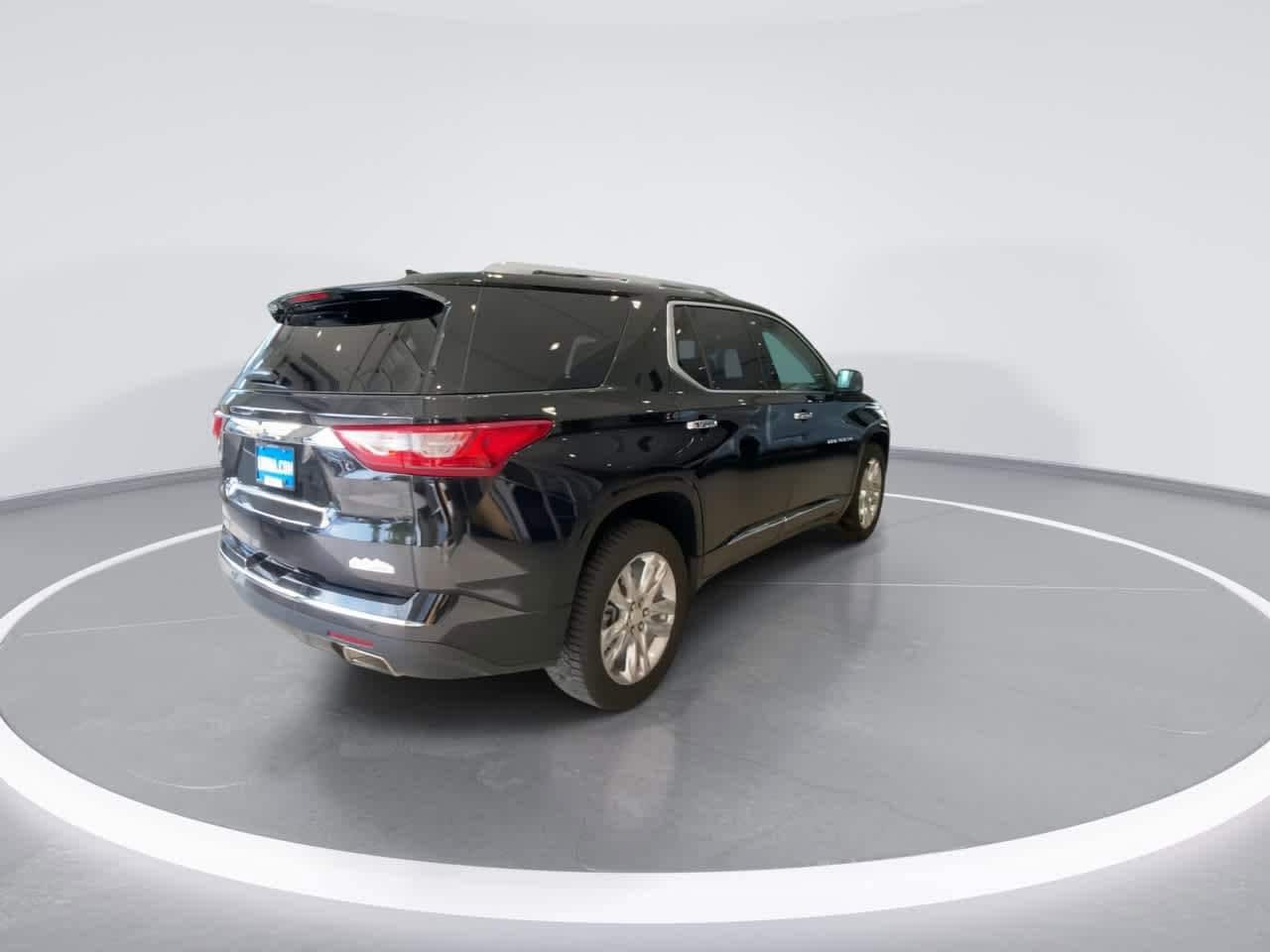 Thumbnail: 2021 Chevrolet Traverse - 8