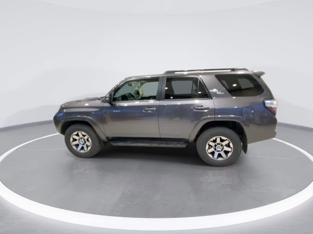 Thumbnail: 2019 Toyota 4Runner - 5