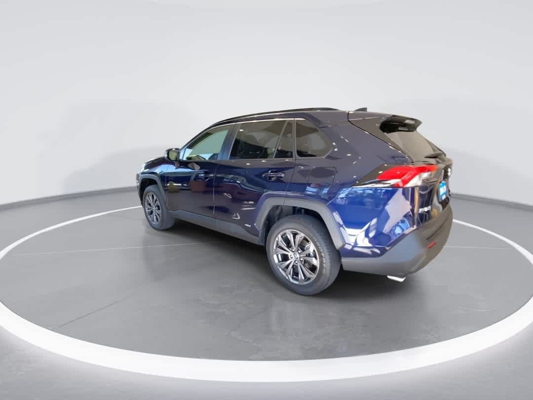 Thumbnail: 2025 Toyota RAV4 - 6
