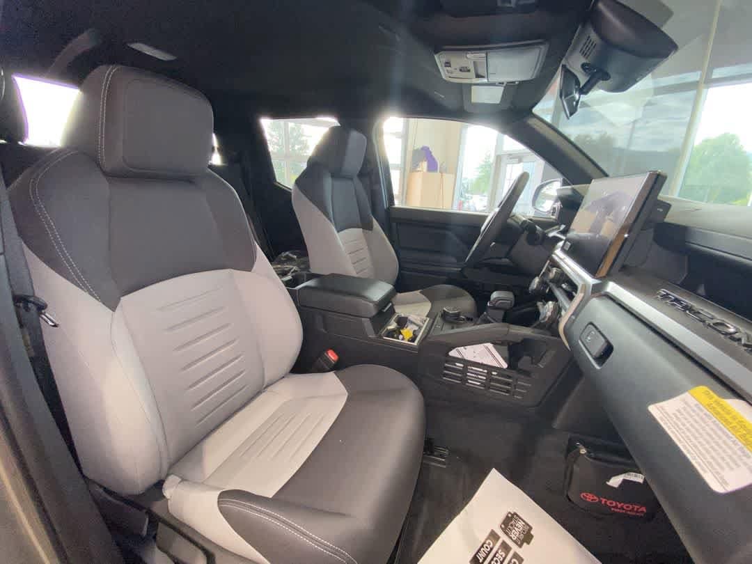 Thumbnail: 2025 Toyota Tacoma - 26